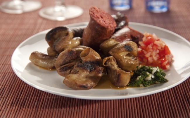 Chorizo casero y chinchulines